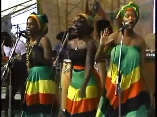 Bob Marley - 1979 - 10 - Get Up, Stand Up