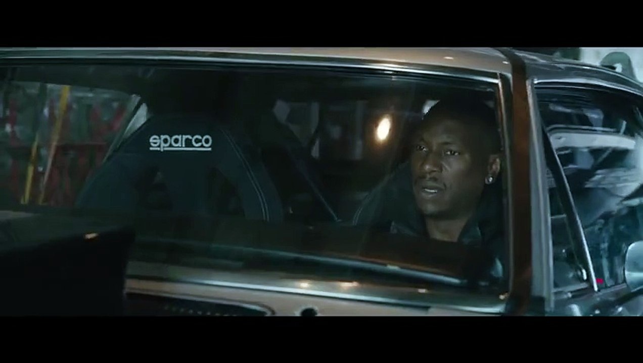 Furious 7 - Extended First Look (HD)  Action Box [topwatchon.com]