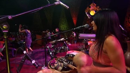 Julieta Venegas - Algun Dia (Unplugged)