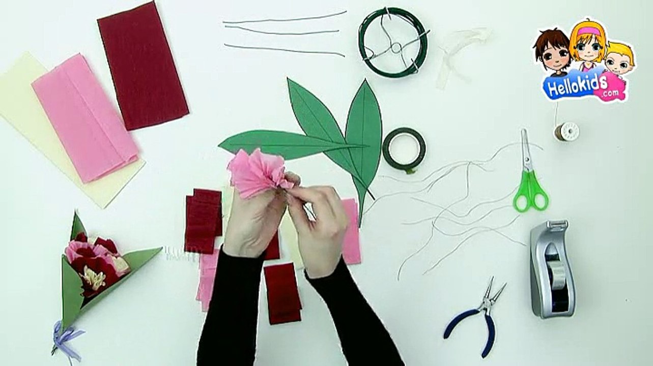 BRICOLAGE FETE DES MERES : Bouquet de fleurs crépon Fête des mères