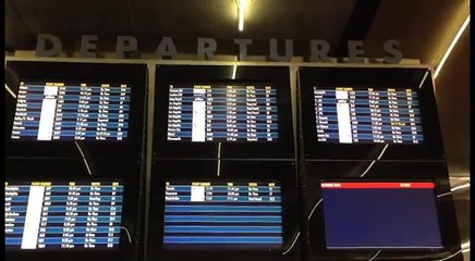 RICHARD DUNN reste seul une nuit dans un aéroport. ce qu'il va faire est historique
