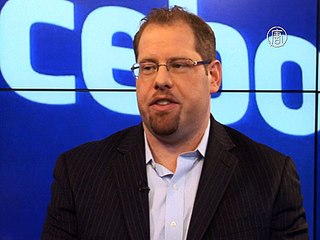 Какие данные удаляет Facebook и почему