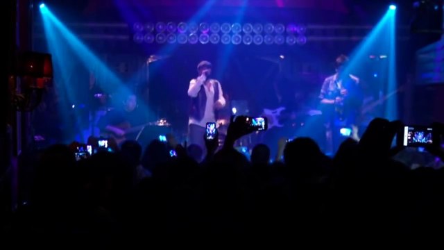 Halil Sezai - Olsun (Jolly Joker Konseri)