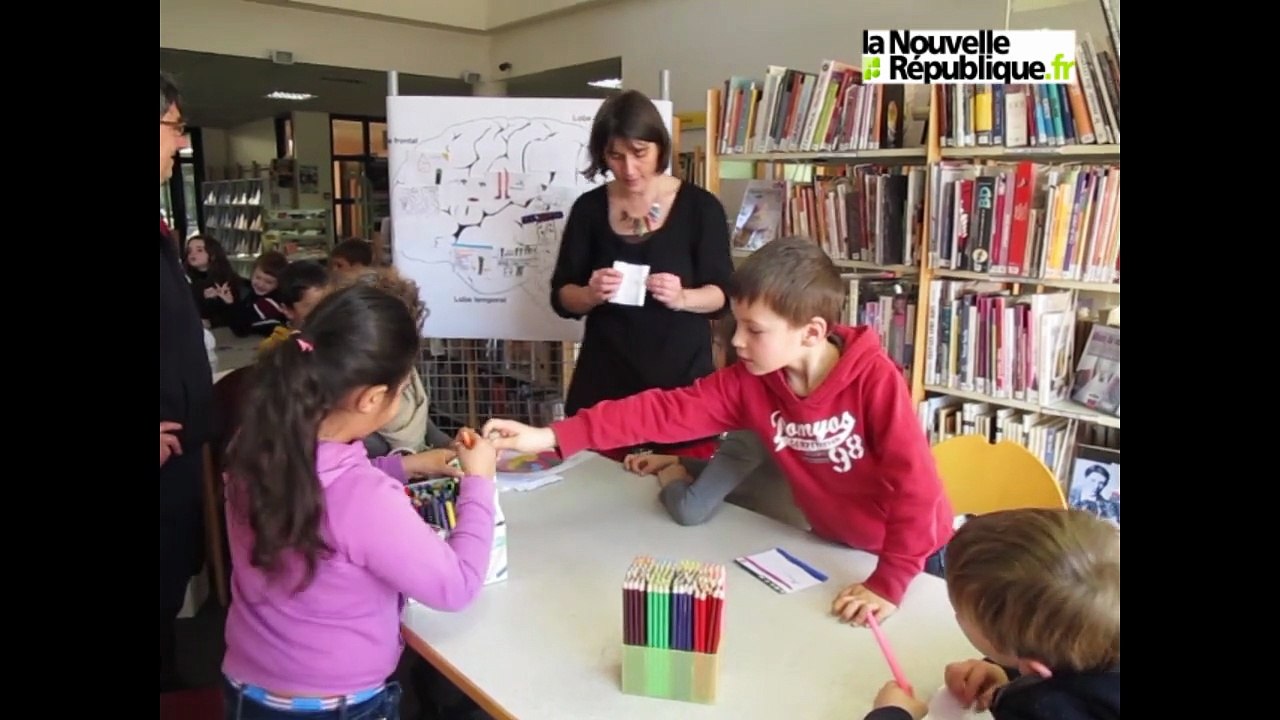 VIDEO. Tours : des chercheurs expliquent le cerveau aux enfants
