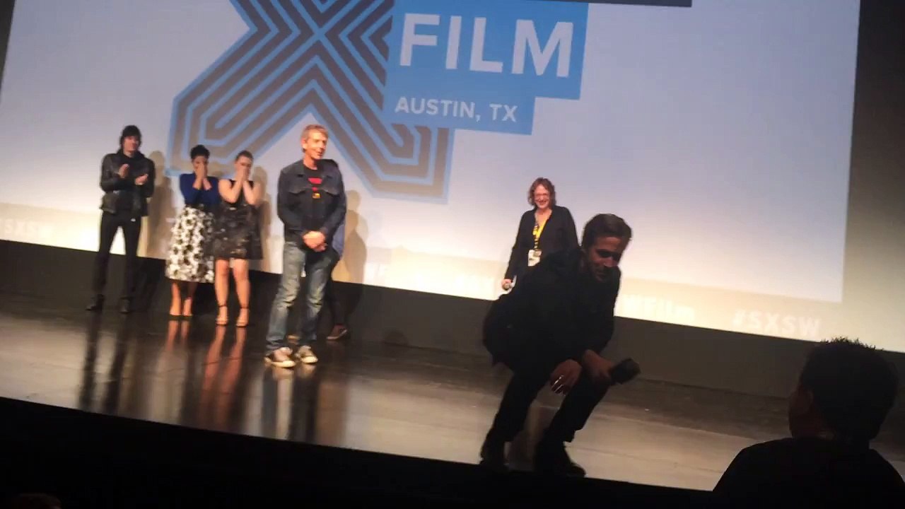 Faire sa demande en mariage à l'avant-première de Lost River