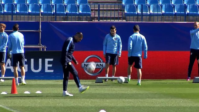 Simeone pięknie żongluje piłką podczas treningu Atletico