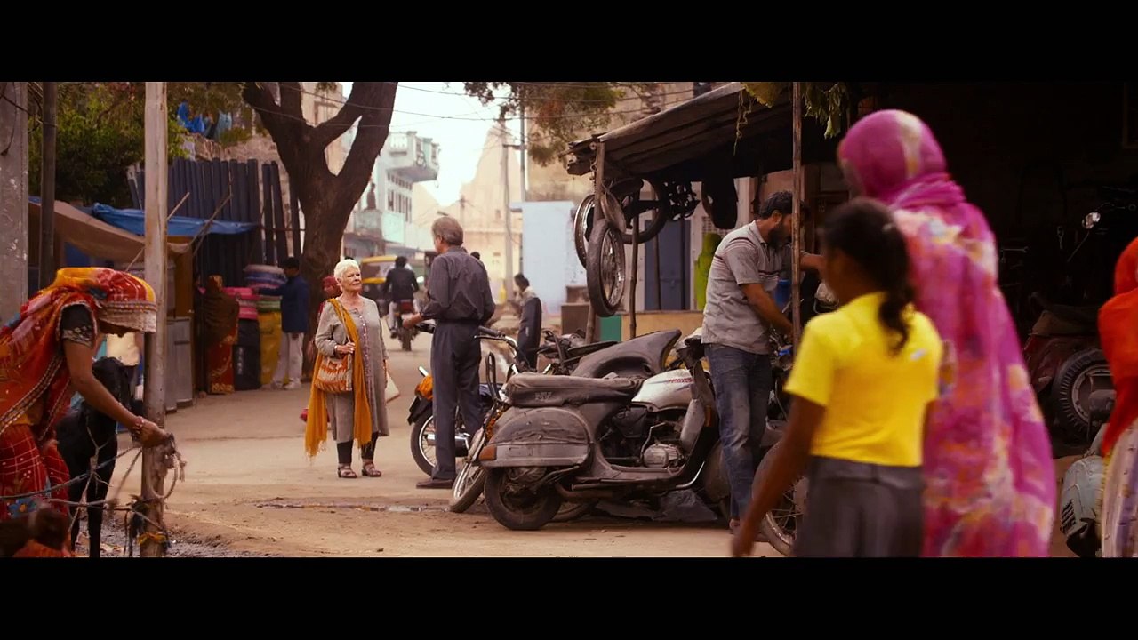 Indian Palace - Suite Royale (2015) - Extrait "L'Invitation" [VF-HD]