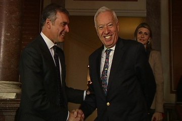 Margallo no cerrará delegaciones del Govern