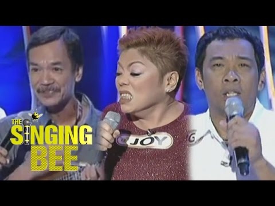 Comedians in a singing battle on The Singing Bee