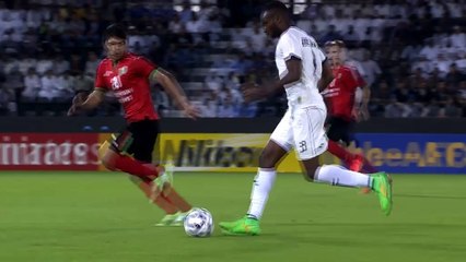 LdC AFC - Un somptueux lob de 40 mètres