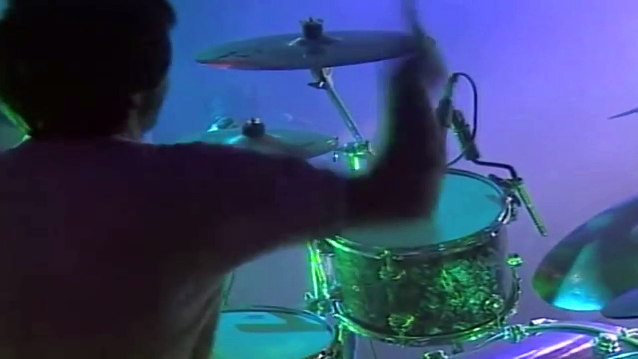 Divididos - Nene De Antes (HD-1080p)