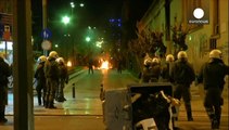 درگیری پلیس ضدشورش یونان با آنارشیست ها در آتن