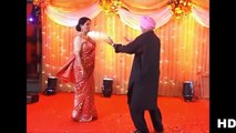 Old Romantic Couple On Dance - O Meri Zohra Jabeen