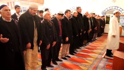 Sabah Namazının Ardından Şehitlere Dua