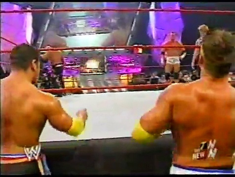 Test & Scott Steiner w/Stacy Keibler vs. La Rèsistance