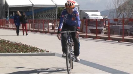 Çanakkale Şehitleri İçin Pedal Çeviriyor