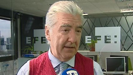 El patólogo del Marañón ve "repugnante" uso de medios públicos para clínicas privada