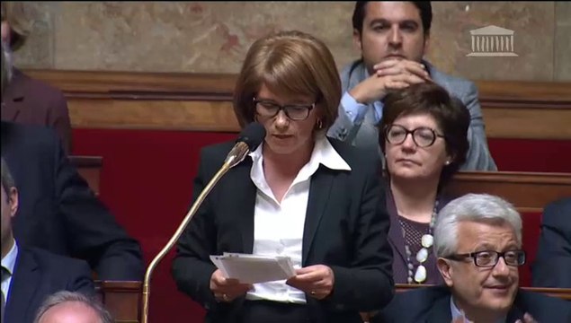 Valérie Lacroute - Réforme des rythmes scolaires en milieu rural