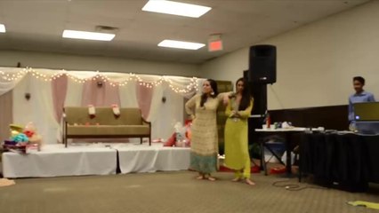 Girl's mistake become shameful act in public! Must watch