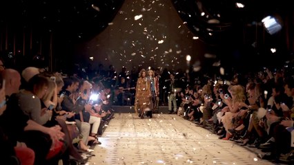 Clare Maguire - -My Sweet Lord-, live at the Burberry Womenswear A-W15 show