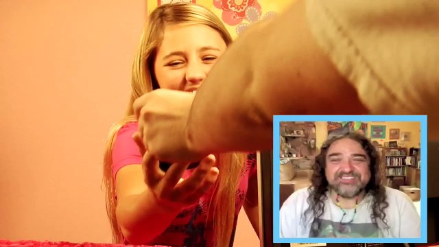 Kids React to Viral Videos #1 (Double Rainbow, Obama Fail, Twin Rabbits, Snickers Halloween)