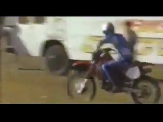Pakistani Young Bike jump crash