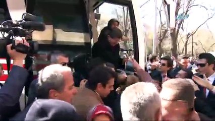 Başbakan Davutoğlu’na sevgi seli