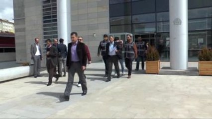 Bebeğini Görmek İsteyince Yakalandı