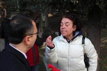 İzmir'deki 18 Mart Töreninde Vali'ye 'Atatürk' Tepkisi