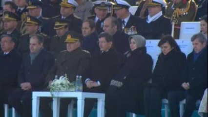 Davutoğlu: "İnsanlık Tarihinin, İzzet ve Onur Mücadelesi"