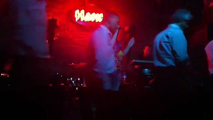 İÇ BENİM İÇİN ( HAN BAR)