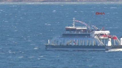 10- Şehitler Abidesi'nde Tören Düzenleniyor