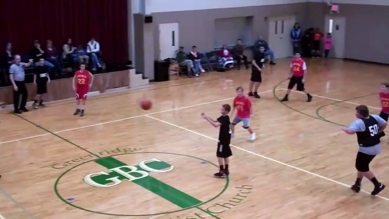Amazing Last Second Shot!