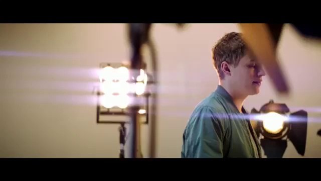 Tim Bendzko - Ohne zurück zu sehen (Offizielles Video)