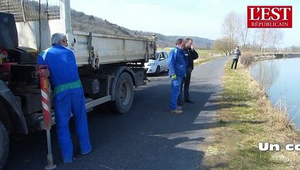 Un coffre-fort dans le canal Marne au Rhin