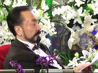 Adnan Oktar: Çanakkale savaşında şehitlerimiz destan yazmıştır.