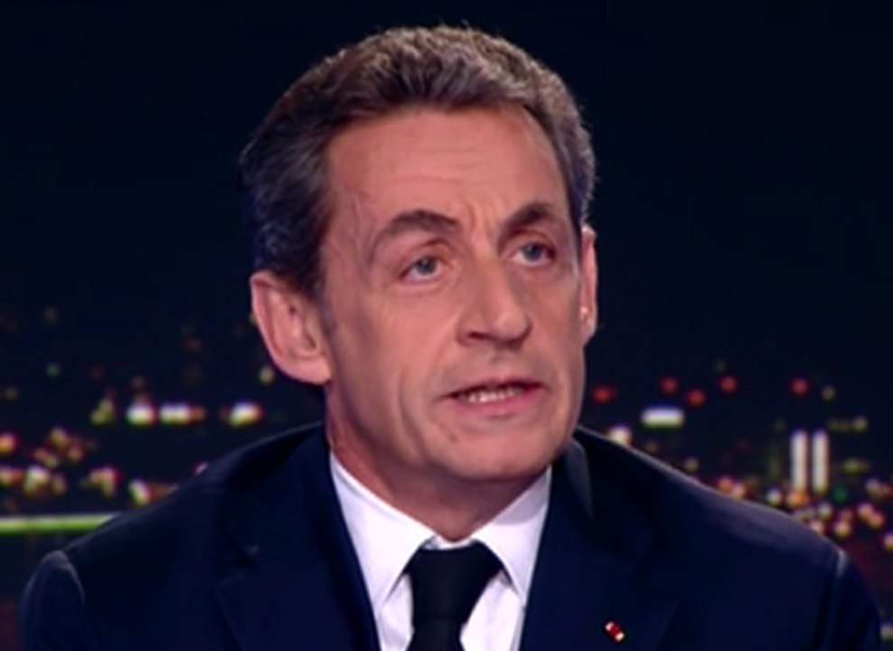 Quand Nicolas Sarkozy clashe Manuel Valls et le PS - ZAPPING ACTU DU 18/03/2015