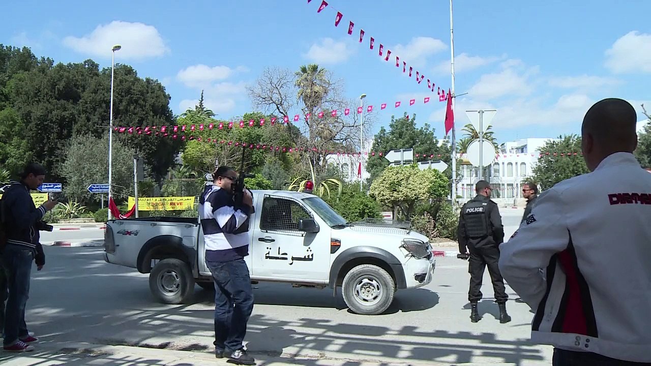 Terror in tunis: viele touristen bei anschlag getötet