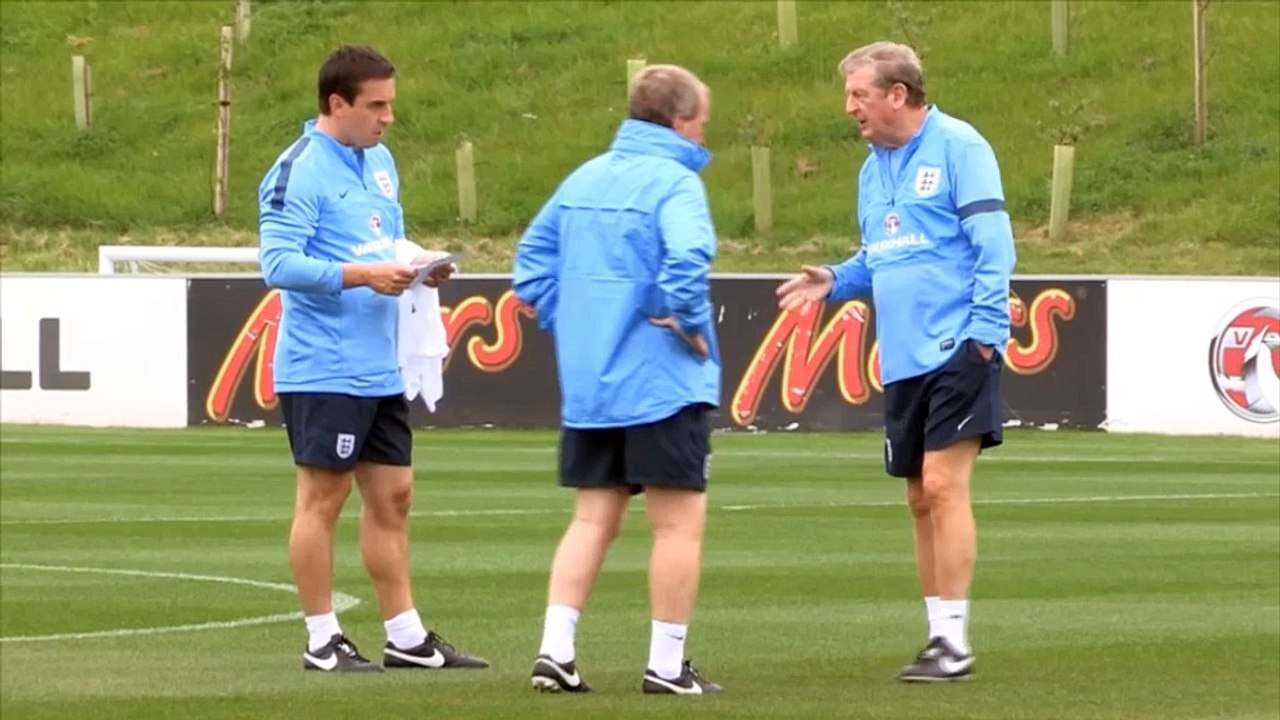 England: Ashley Young will zurück zu Hodgson