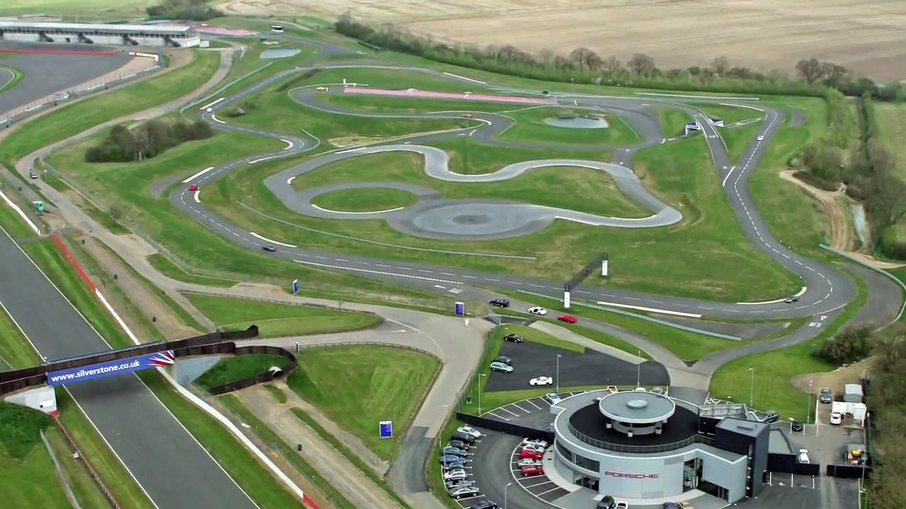 Porsche 911 GT1 driven | INSIDE evo