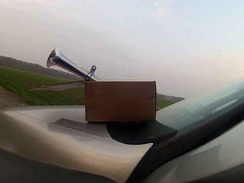 klaxon golf 4 vs klaxon hpi baja