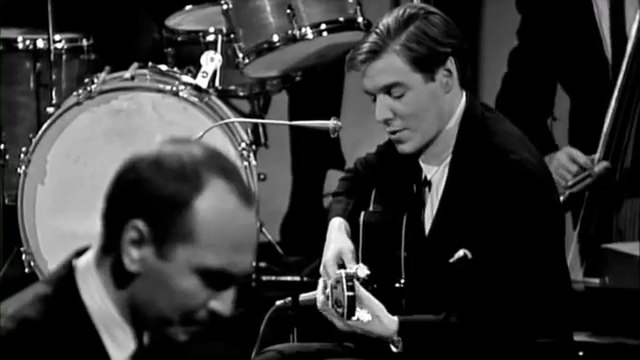 Tom Jobim feat. João Donato – One Note Samba / Desafinado (1964, HD)