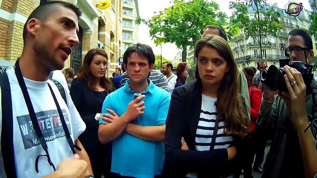 Wanted Pedo : Manifestation du 4 septembre 2014 devant Facebook France [2-2]