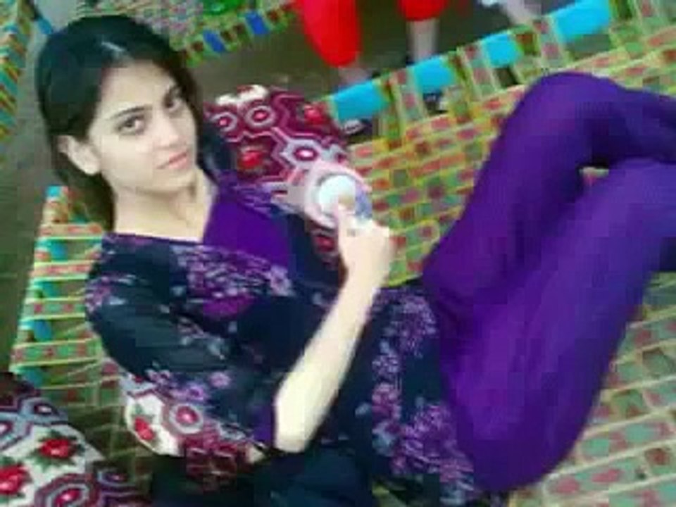 Pakistani Hot Girl Home Made Mms Scandal Leaked MMS Video Daily