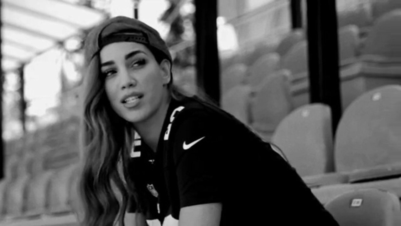 Κατερίνα Στικούδη- Η Γεύση της ζωής μου  | Greek- face (hellenicᴴᴰ video clips)