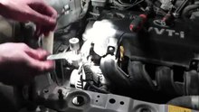 Замена ремня генератора на Toyota Funcargo