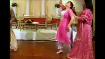 Indian Wedding Beautiful Aunty On Dance