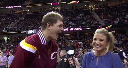 Quand Timofey Mozgov ne s'aperçoit pas qu'il répond en russe
