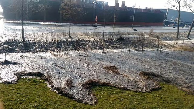 Omwonende ervaart overlast van tewaterlating bij Pattje Waterhuizen - RTV Noord