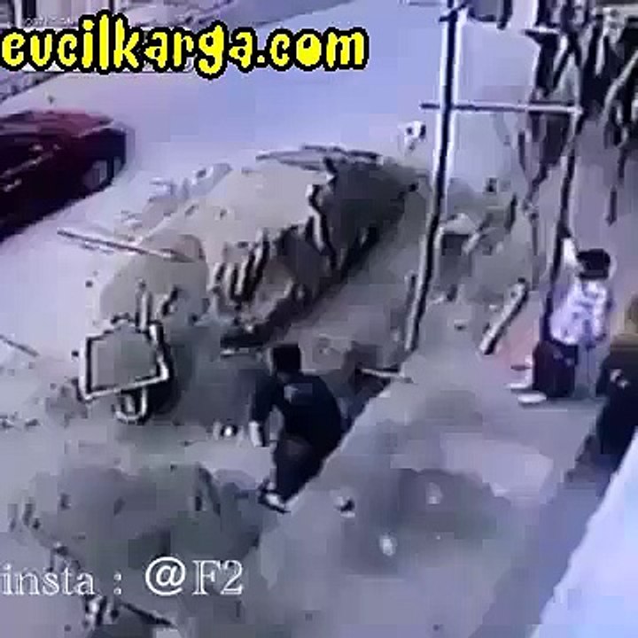 İnsanın başına ne düşeceği hiç belli olmaz